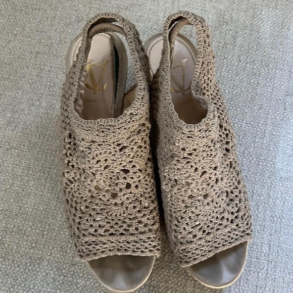 VC signature woven wedge peep toe - Picture 7 of 9